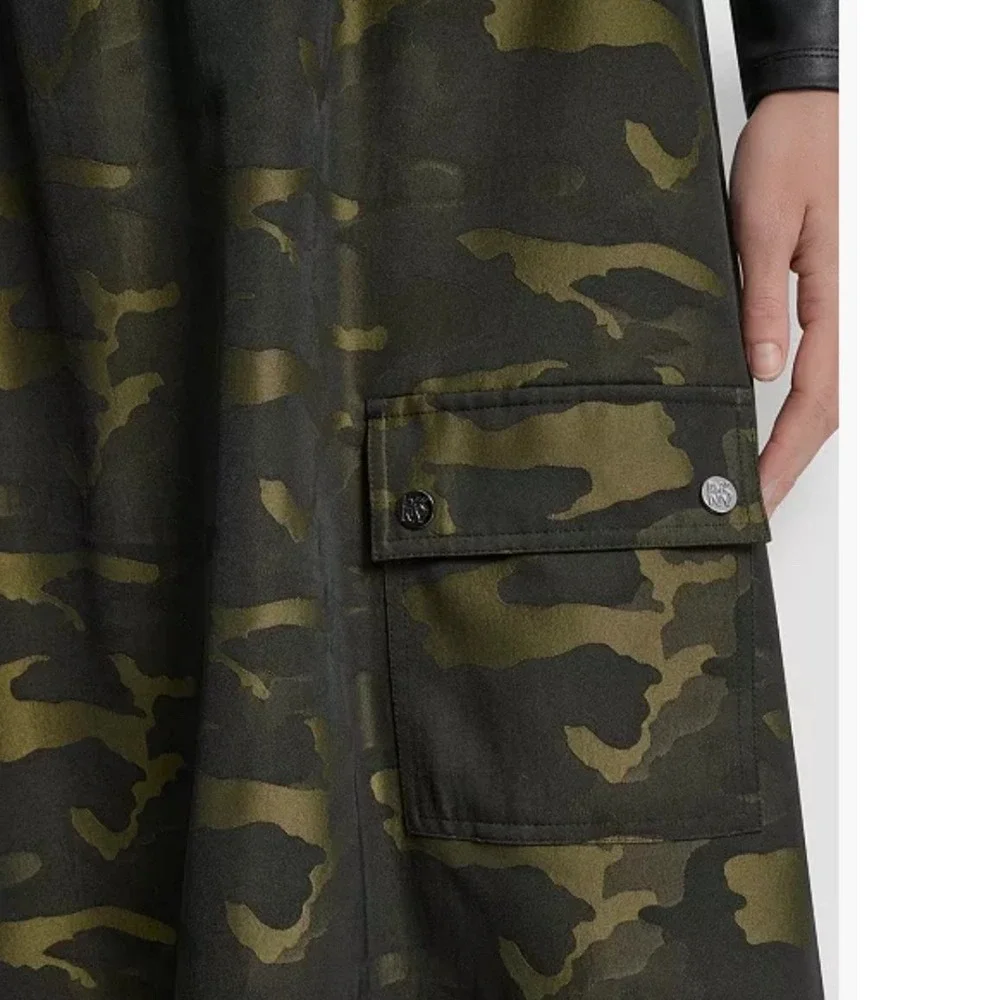 Dkny camo cargo